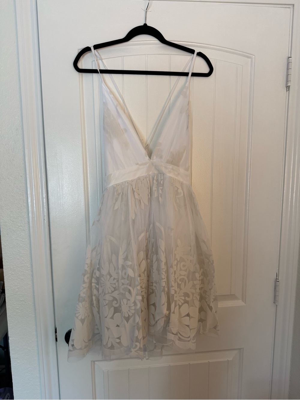 Luxxel White Floral Mesh Fit & Flare Dress | Size Large | NWT